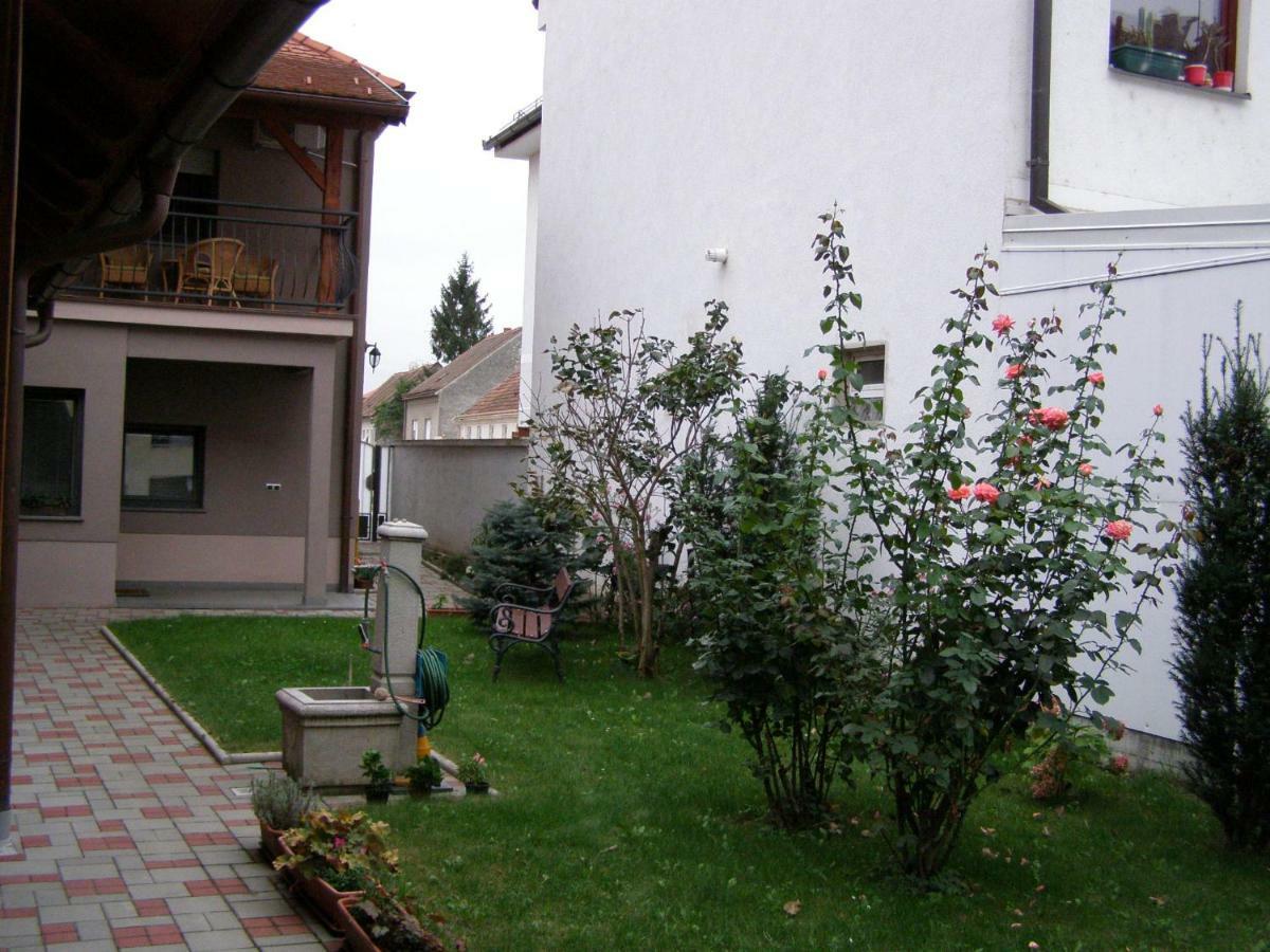 Studio Apartman Vukovic Varaždin Exteriör bild